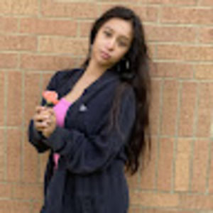 Meet your Posher, Alexandra